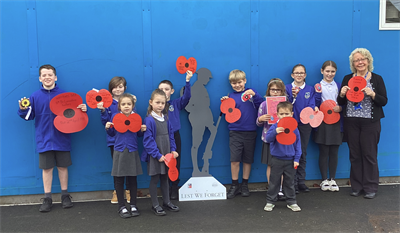 Llanfair Primary with their poppies